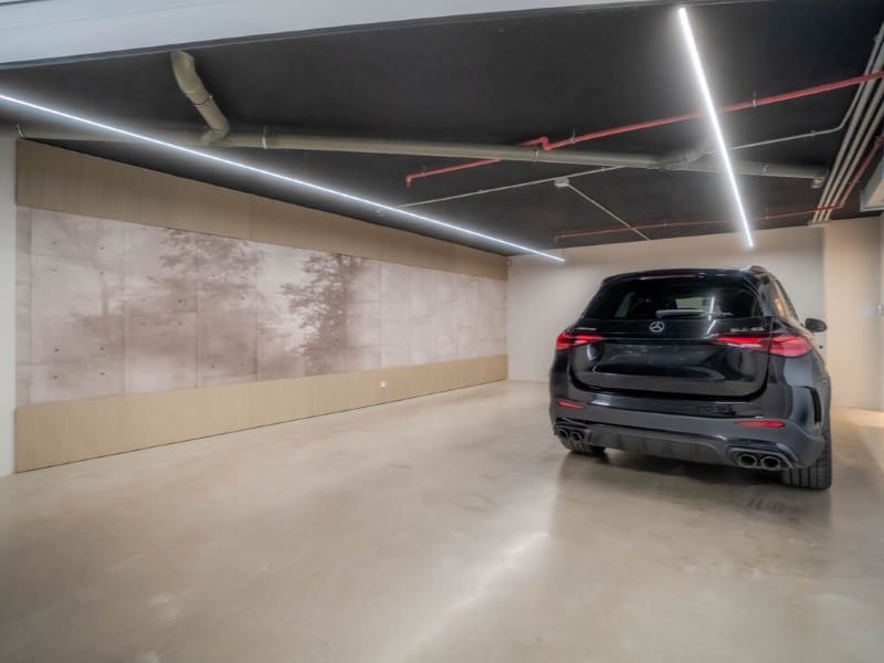 4 sypialnia Willa na sprzedaż w Nueva Andalucia z basenem - 4 495 000 € (Ref: 9576527)