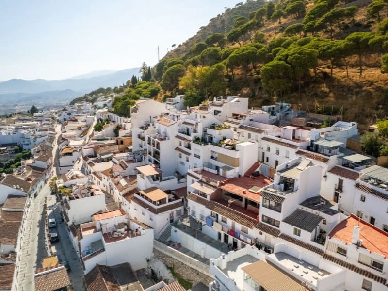 4 chambre Appartement à vendre à Las Lagunas de Mijas - 750 000 € (Ref: 9576532)