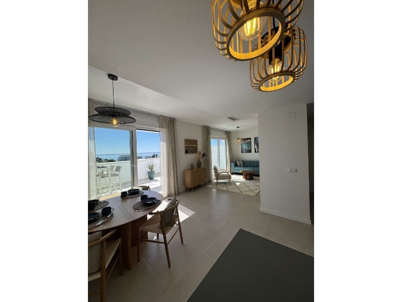 2 makuuhuone Huoneisto myytävänä paikassa Bahia Dorada mukana uima-altaan - 525 000 € (Ref: 9578715)