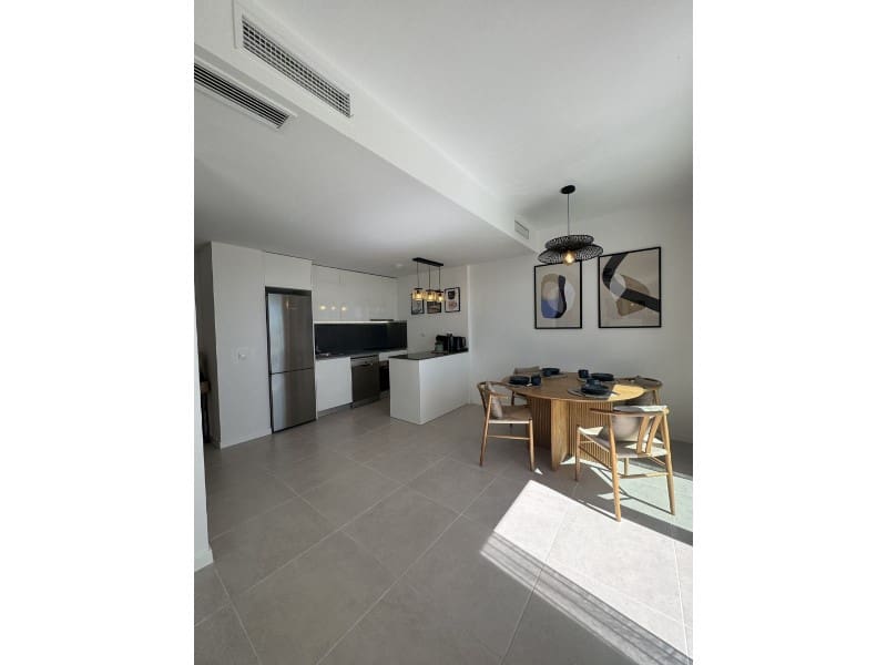 2 makuuhuone Huoneisto myytävänä paikassa Bahia Dorada mukana uima-altaan - 525 000 € (Ref: 9578715)