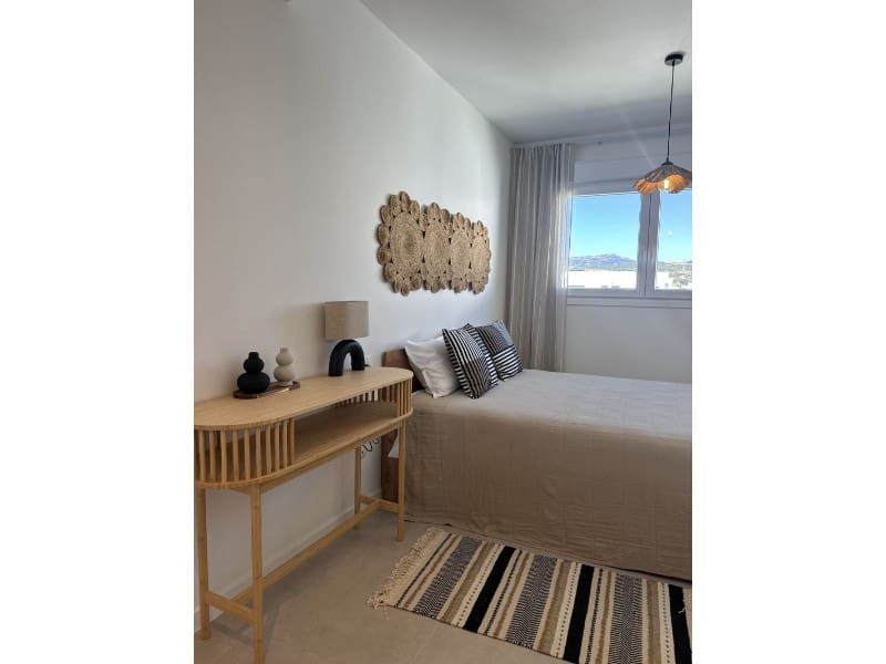 2 makuuhuone Huoneisto myytävänä paikassa Bahia Dorada mukana uima-altaan - 525 000 € (Ref: 9578715)