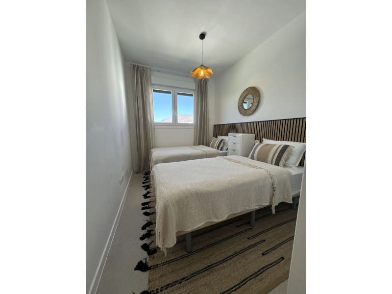 2 makuuhuone Huoneisto myytävänä paikassa Bahia Dorada mukana uima-altaan - 525 000 € (Ref: 9578715)