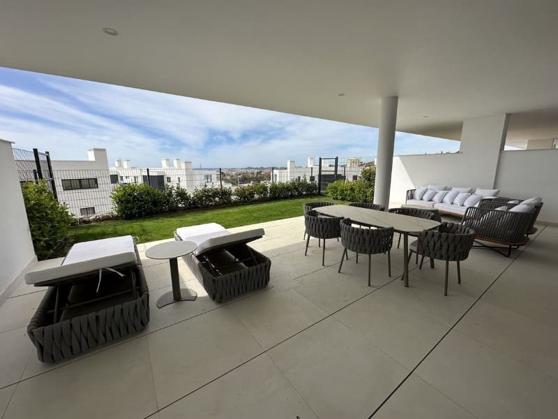 Apartamento de 2 habitaciones en Fuengirola en venta con piscina - 585.000 € (Ref: 9578719)