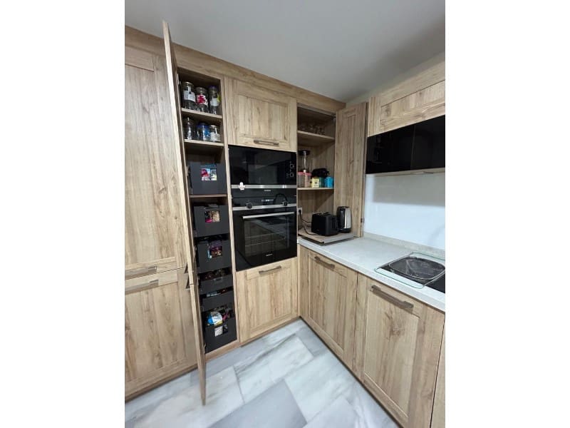 4 slaapkamer Villa te koop in El Paraiso met zwembad - € 700.000 (Ref: 9578720)