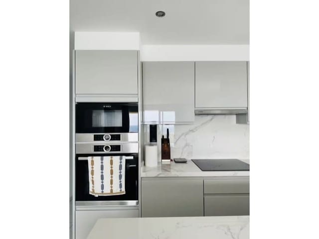 2 quarto Apartamento para venda em Marbella Centro, Marbella - 1 650 000 € (Ref: 9578721)