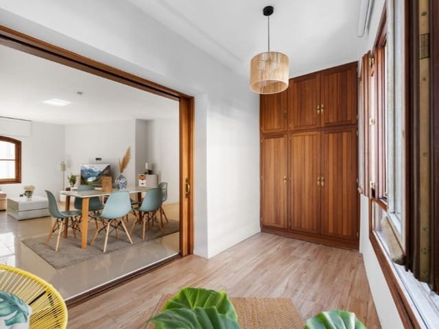 3 slaapkamer Appartement te koop in Puerto Banus, Marbella met garage - € 595.000 (Ref: 9578722)