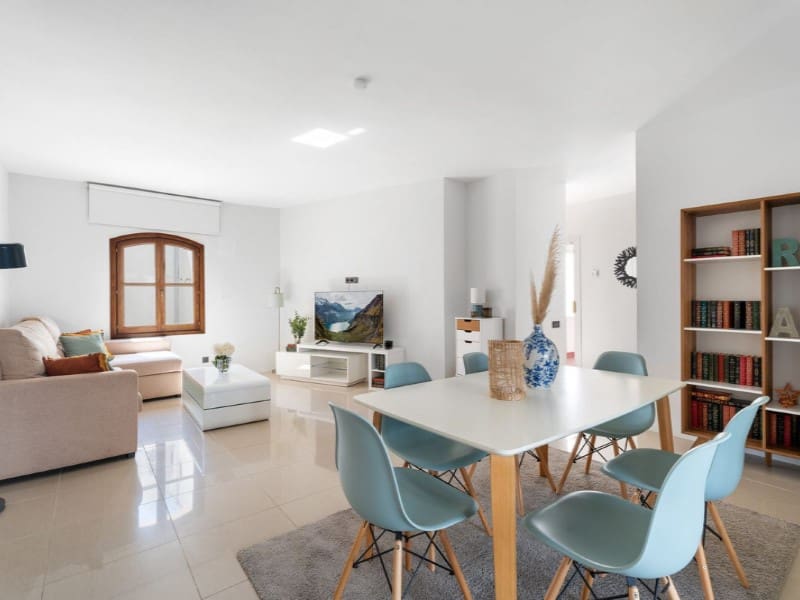 3 slaapkamer Appartement te koop in Puerto Banus met garage - € 595.000 (Ref: 9578722)