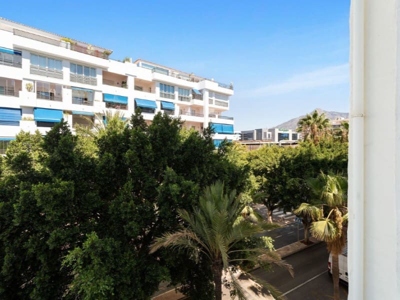 3 slaapkamer Appartement te koop in Puerto Banus met garage - € 595.000 (Ref: 9578722)