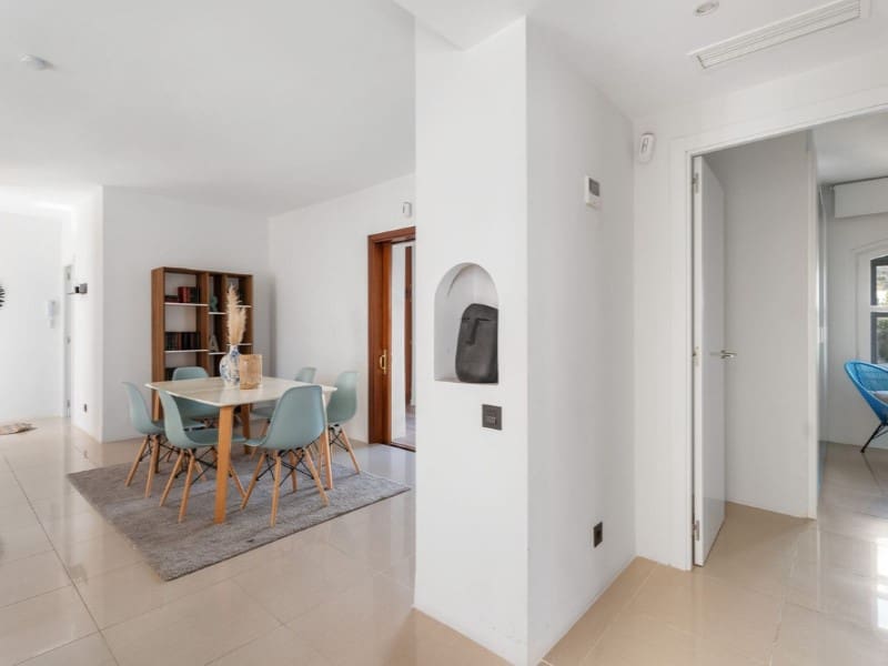 3 slaapkamer Appartement te koop in Puerto Banus met garage - € 595.000 (Ref: 9578722)