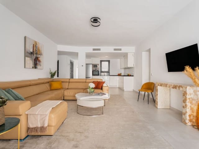 3 slaapkamer Appartement te koop in Puerto Banus, Marbella - € 750.000 (Ref: 9578723)