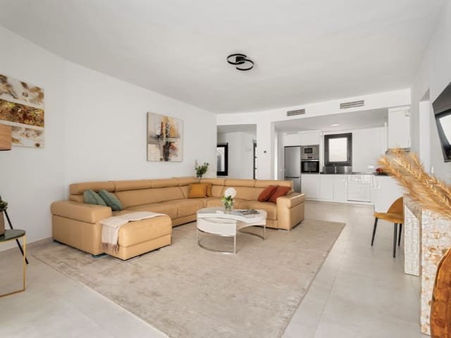 3 slaapkamer Appartement te koop in Puerto Banus, Marbella - € 750.000 (Ref: 9578723)