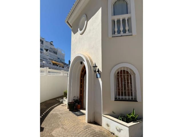 10 bedroom Villa for sale in Centro, Mijas - € 1,350,000 (Ref: 9578727)