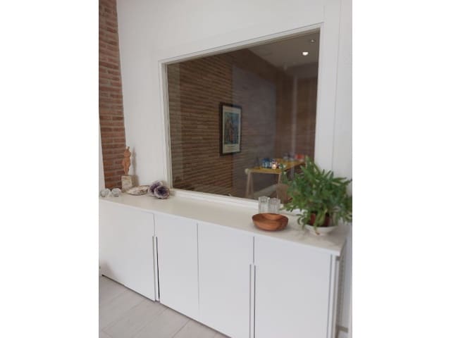 Comercial para venda em Guadalmina Baja, Marbella - 520 000 € (Ref: 9578729)