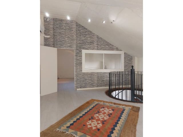 Comercial para venda em Guadalmina Baja, Marbella - 520 000 € (Ref: 9578729)