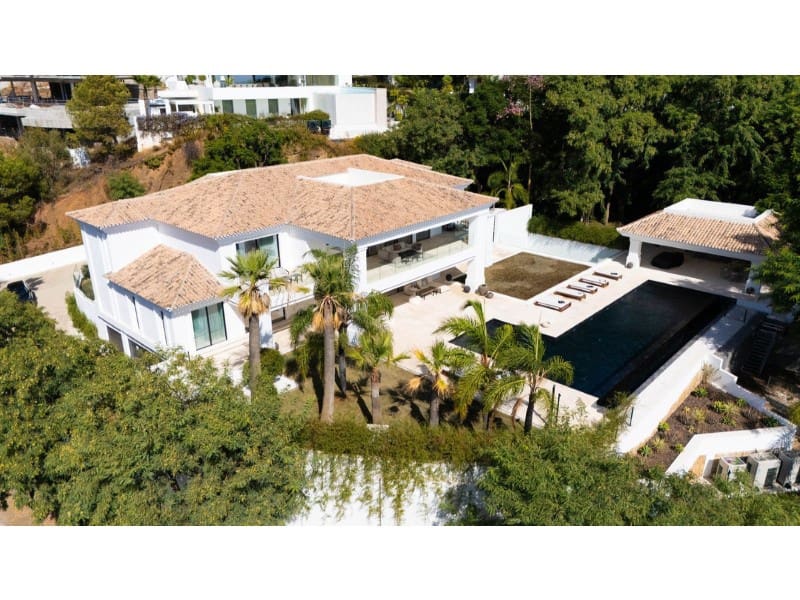 7 soveværelse Villa til salg i La Quinta med swimmingpool garage - € 13.500.000 (Ref: 9578732)