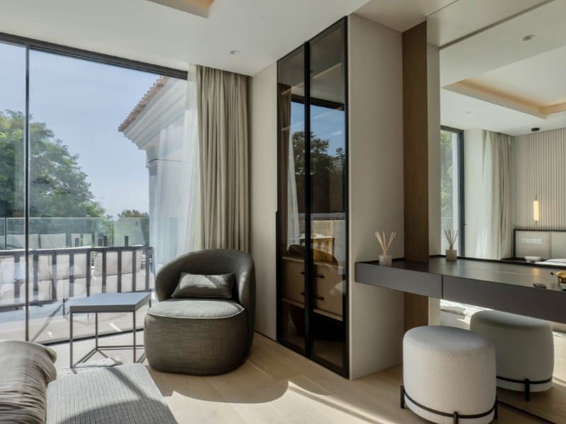 7 soveværelse Villa til salg i La Quinta med swimmingpool garage - € 13.500.000 (Ref: 9578732)