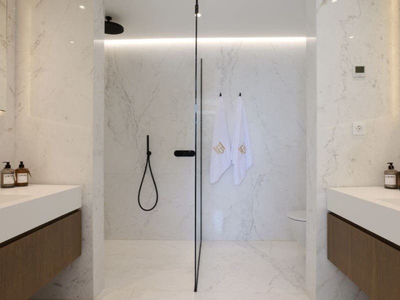 7 soveværelse Villa til salg i La Quinta med swimmingpool garage - € 13.500.000 (Ref: 9578732)