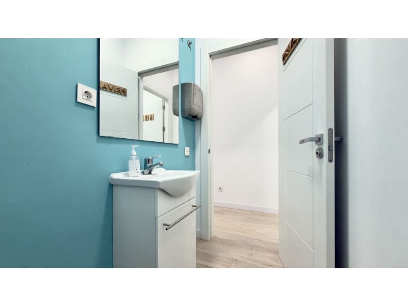 Kommersiell till salu i Las Lagunas de Mijas - 590 000 € (Ref: 9578733)