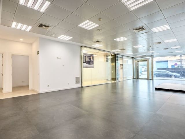 Gewerbe zu verkaufen in Los Árboles, Mijas - 590.000 € (Ref: 9578733)