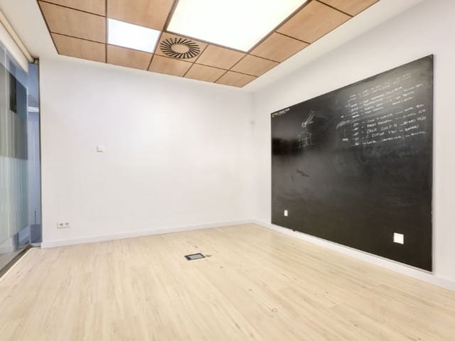 Gewerbe zu verkaufen in Los Árboles, Mijas - 590.000 € (Ref: 9578733)