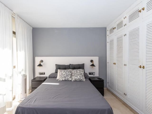 4 makuuhuone Paritalo myytävänä paikassa Seghers, Estepona mukana uima-altaan - 1 012 500 € (Ref: 9578734)