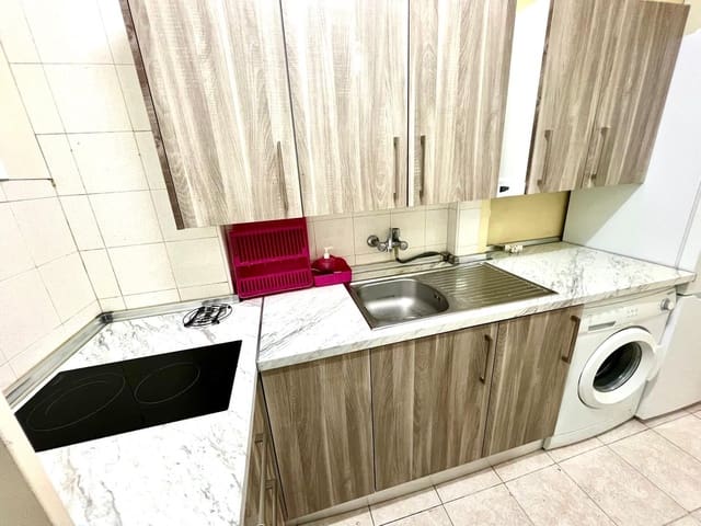 1 quarto Apartamento para venda em Fuengirola - 199 000 € (Ref: 9417376)