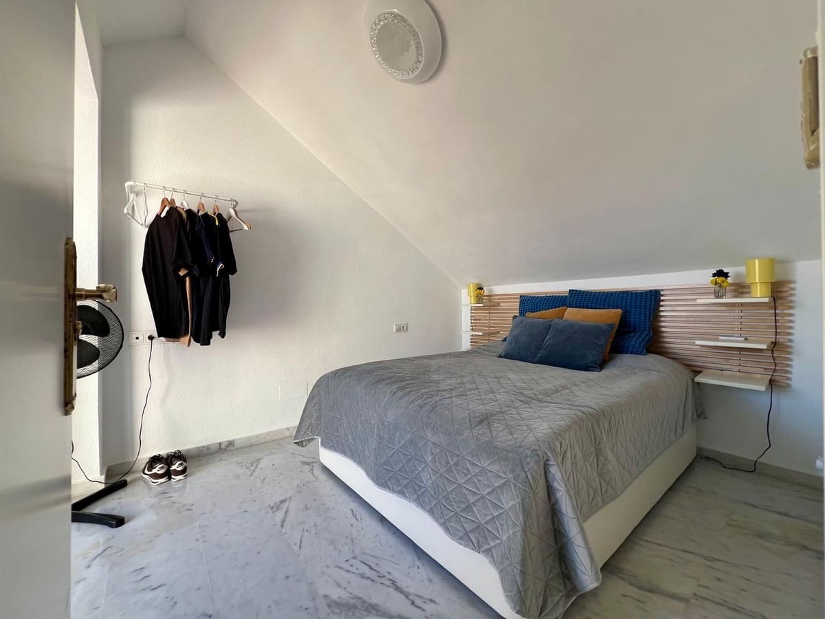 3 soverom Hus til salgs i Benalmadena med svømmebasseng garasje - € 389 000 (Ref: 9417377)