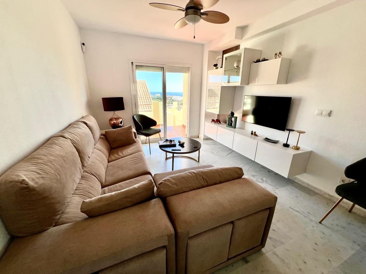 3 soverom Hus til salgs i Benalmadena med svømmebasseng garasje - € 389 000 (Ref: 9417377)