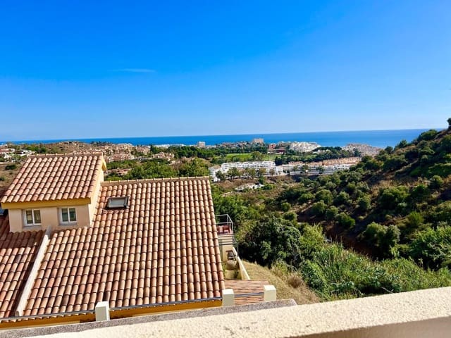 3 soverom Hus til salgs i Benalmádena med svømmebasseng garasje - € 389 000 (Ref: 9417377)