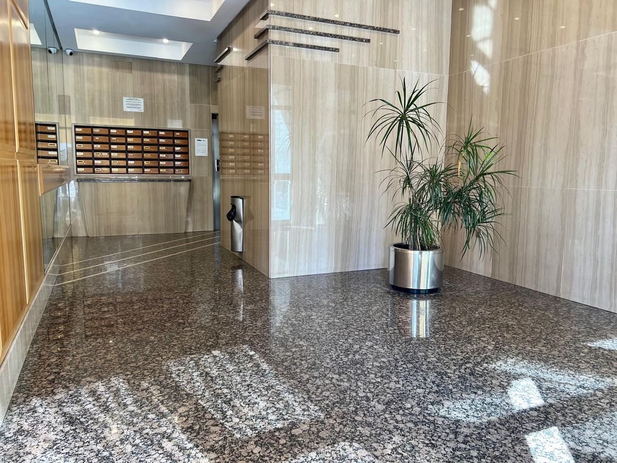 1 quarto Apartamento para venda em Fuengirola - 285 000 € (Ref: 9417378)