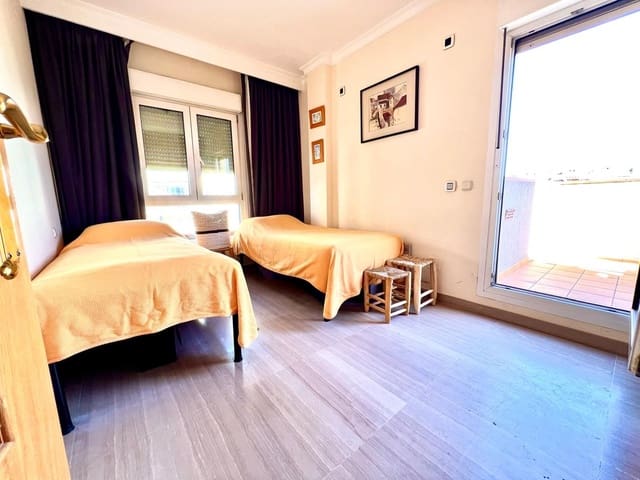 1 quarto Apartamento para venda em Fuengirola - 285 000 € (Ref: 9417378)