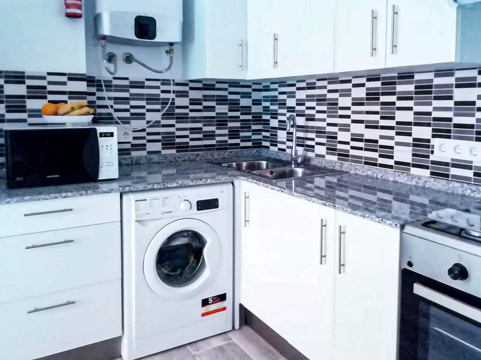 4 Zimmer Apartment zu verkaufen in Estepona - 350.000 € (Ref: 10021929)