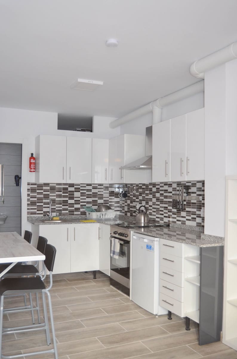 4 Zimmer Apartment zu verkaufen in Estepona - 350.000 € (Ref: 10021929)