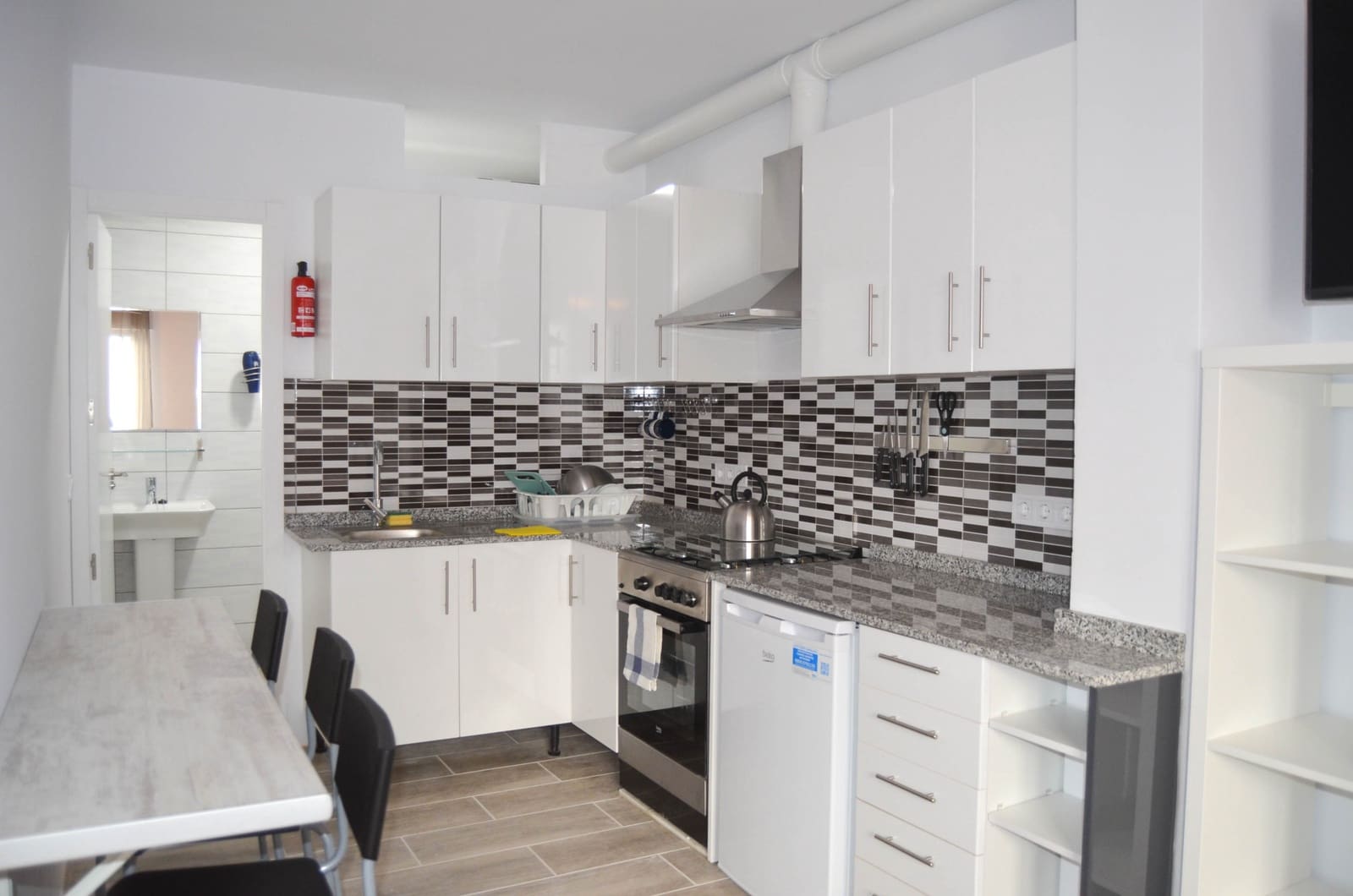 4 Zimmer Apartment zu verkaufen in Estepona - 350.000 € (Ref: 10021929)