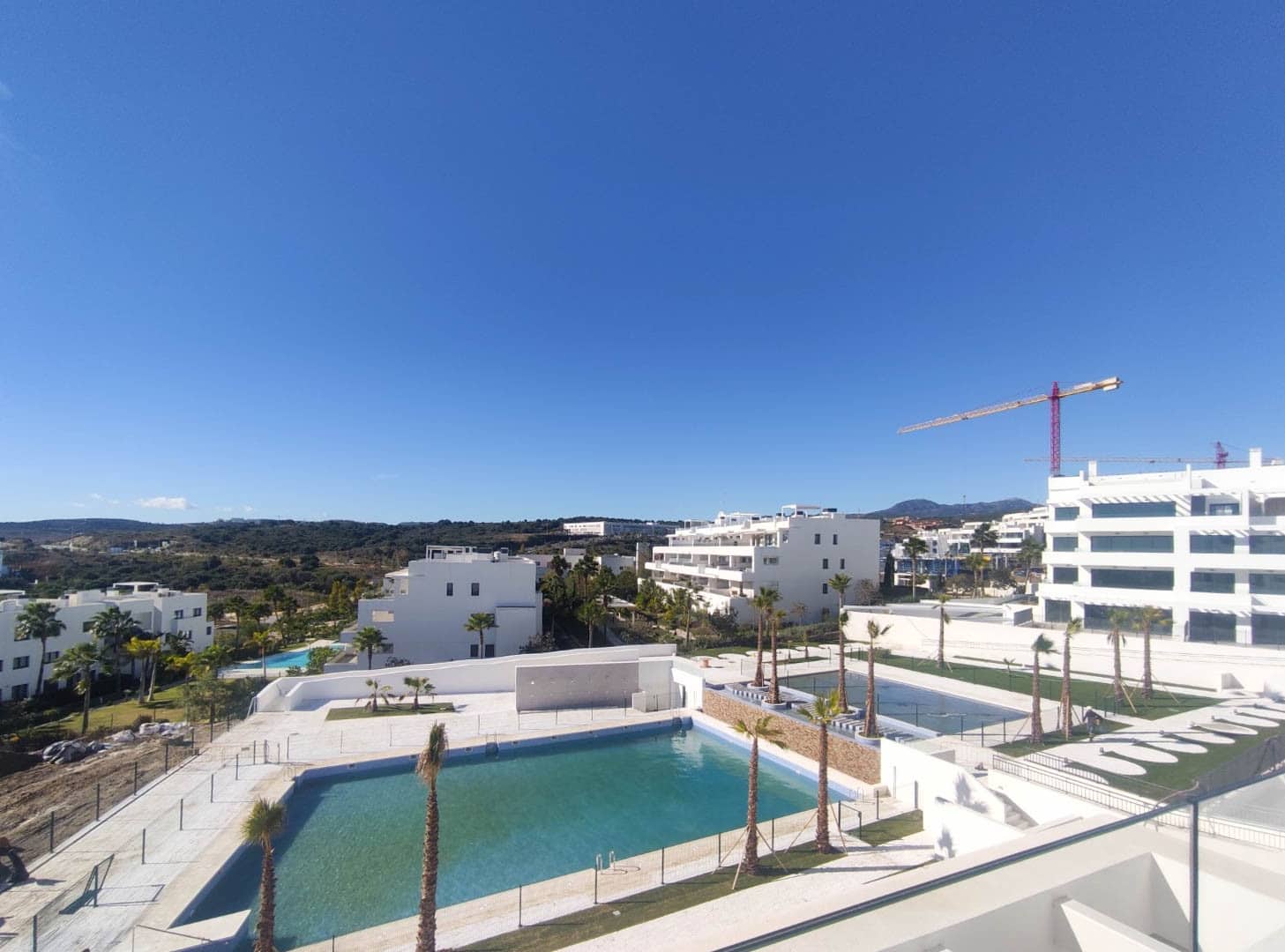 3 bedroom Penthouse for sale in Estepona with pool garage - € 1,100,000 (Ref: 6833664)