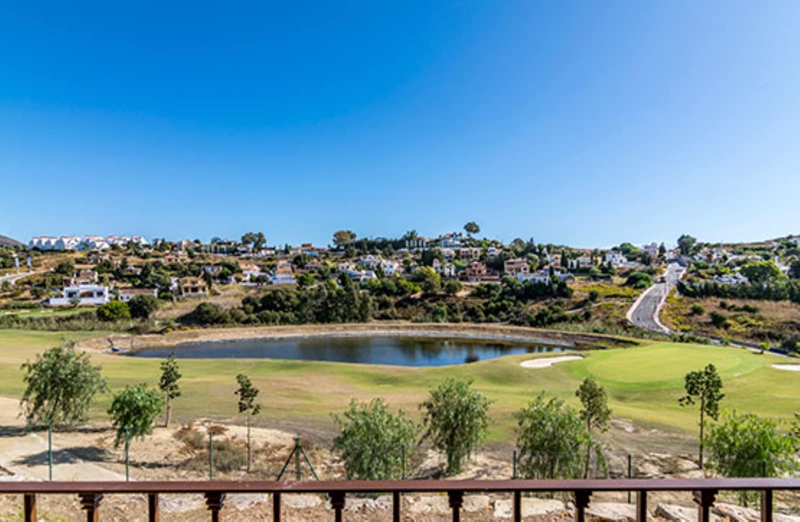 3 soverom Hus til salgs i Estepona med svømmebasseng garasje - € 470 250 (Ref: 9427914)