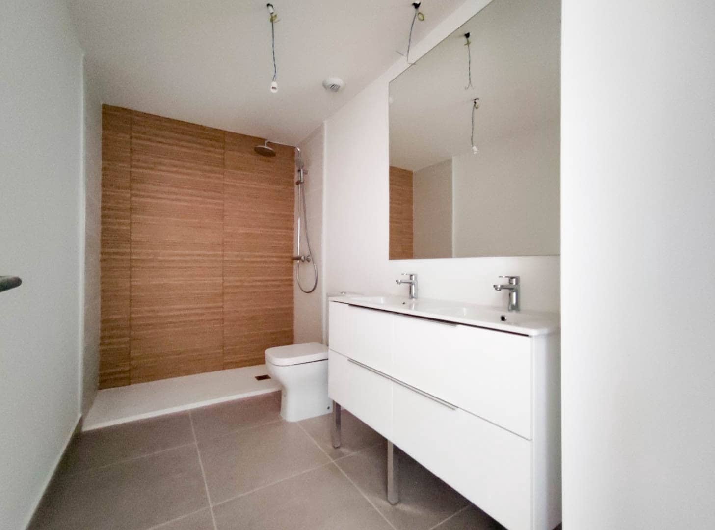 2 makuuhuone Huoneisto myytävänä paikassa New Golden Mile mukana uima-altaan - 443 800 € (Ref: 9433446)