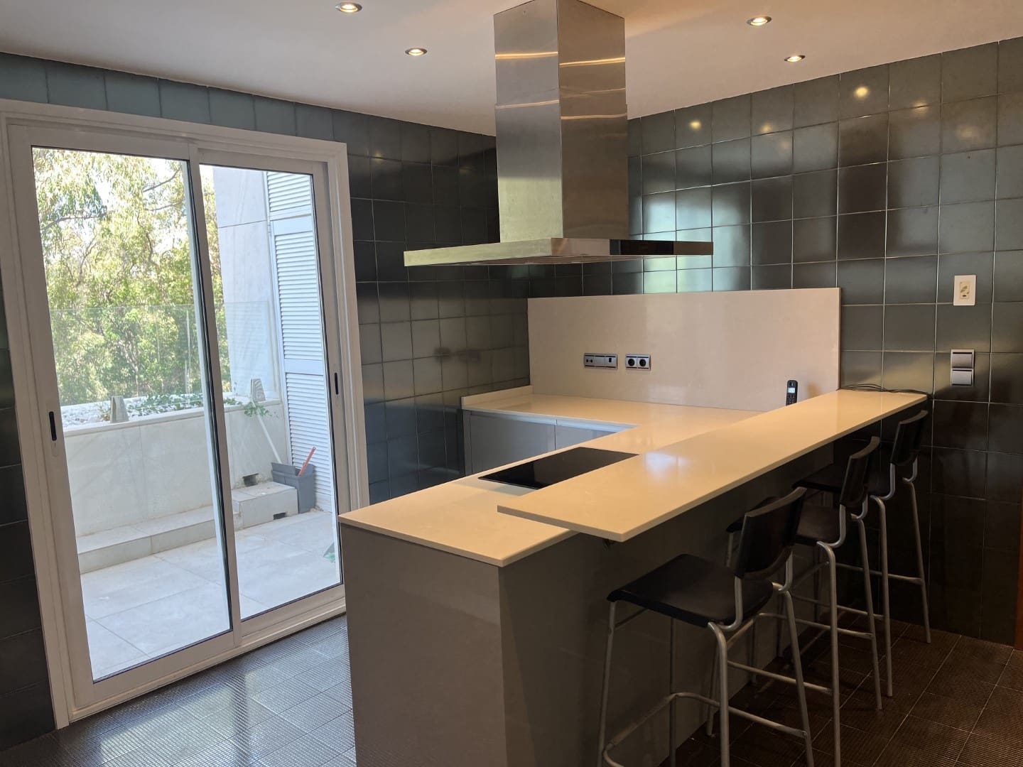 9 soverom Penthouse til salgs i Marbella med svømmebasseng garasje - € 3 900 000 (Ref: 9433448)