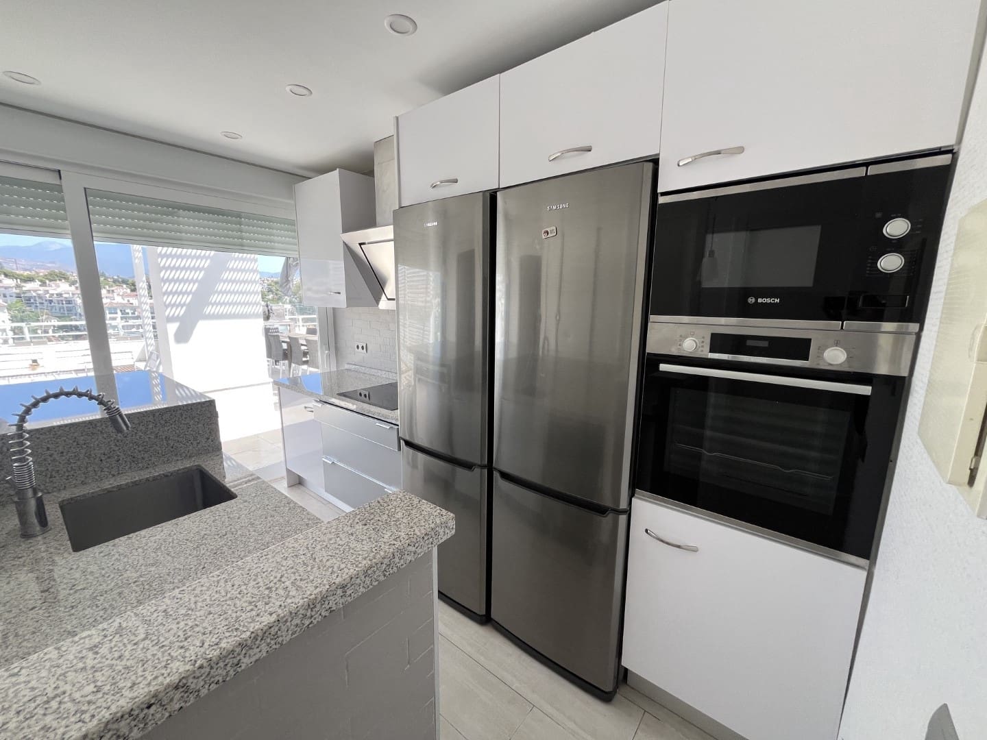 9 soverom Penthouse til salgs i Marbella med svømmebasseng garasje - € 3 900 000 (Ref: 9433448)