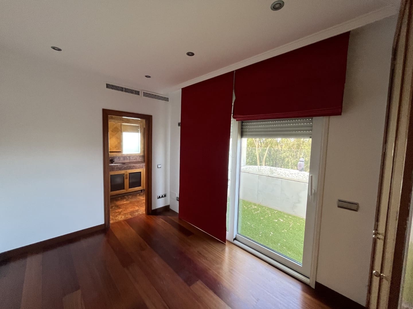 9 soverom Penthouse til salgs i Marbella med svømmebasseng garasje - € 3 900 000 (Ref: 9433448)