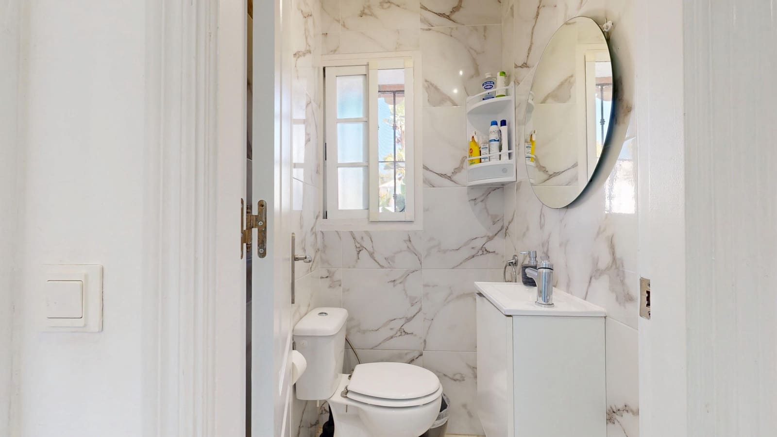 6 sypialnia Dom blizniak na sprzedaż w Golden Mile z basenem garażem - 3 500 000 € (Ref: 9433449)