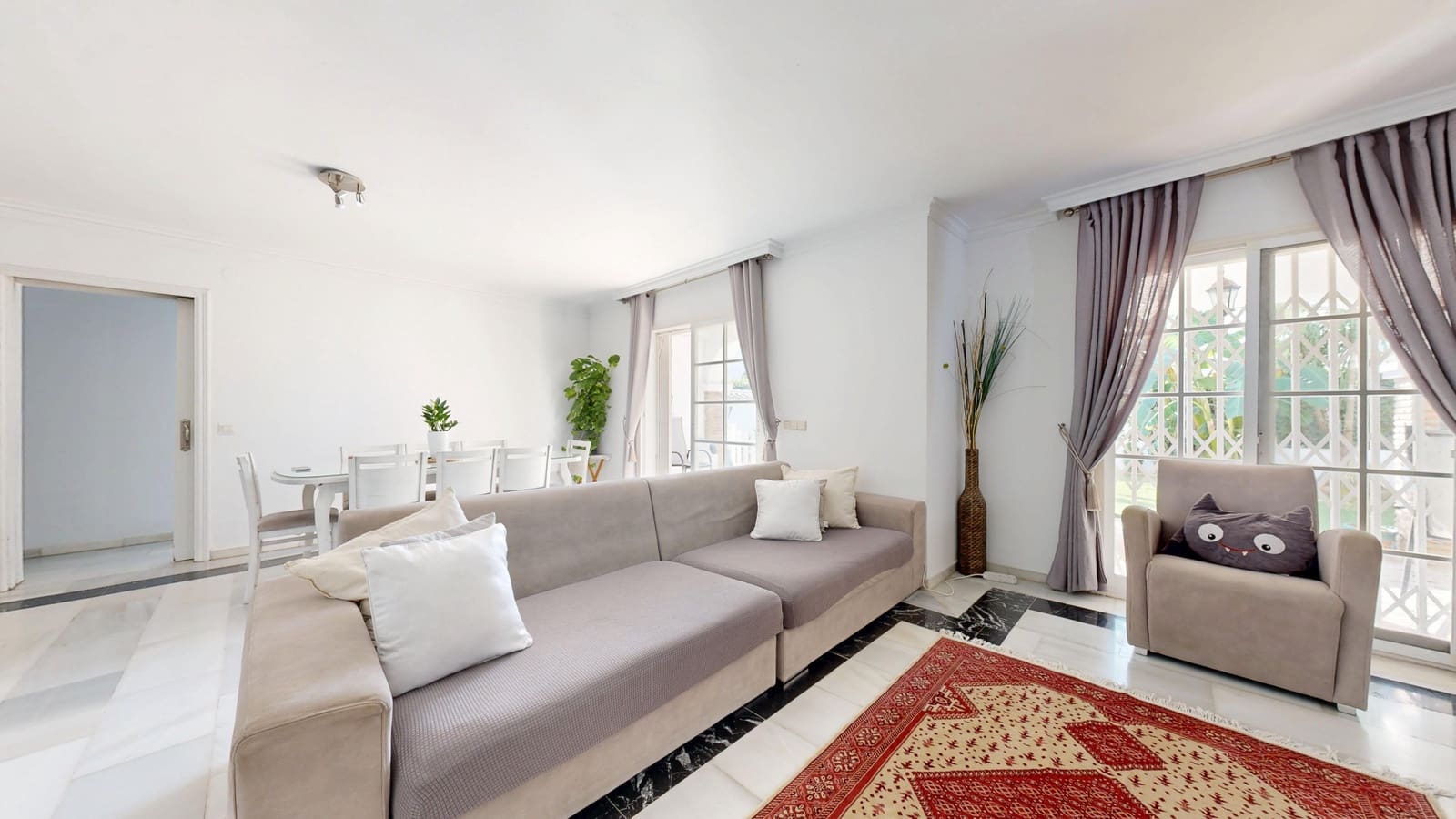 6 sypialnia Dom blizniak na sprzedaż w Golden Mile z basenem garażem - 3 500 000 € (Ref: 9433449)