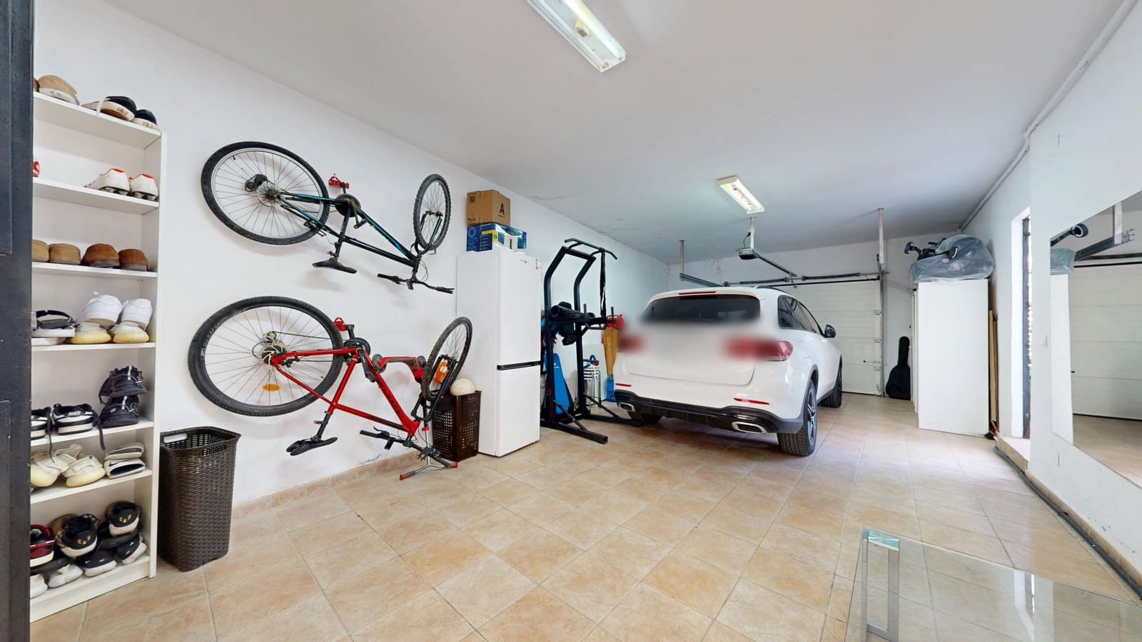 6 sypialnia Dom blizniak na sprzedaż w Golden Mile z basenem garażem - 3 500 000 € (Ref: 9433449)