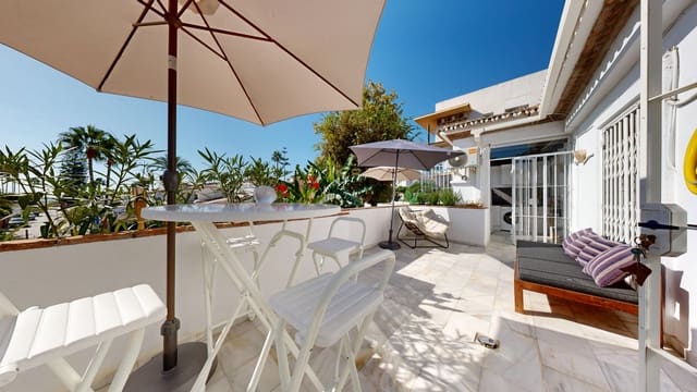 6 sypialnia Dom blizniak na sprzedaż w Golden Mile, Marbella z basenem garażem - 3 500 000 € (Ref: 9433449)