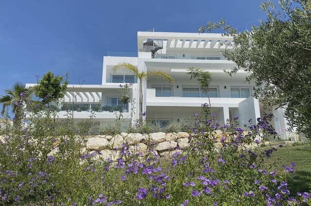 2 chambre Appartement à vendre à Casares avec piscine garage - 335 000 € (Ref: 9433451)