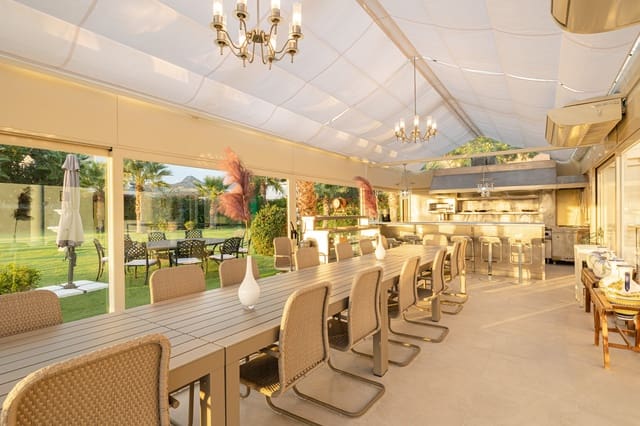 8 soverom Villa til salgs i Los Flamingos, Benahavís med svømmebasseng garasje - € 5 500 000 (Ref: 9433452)