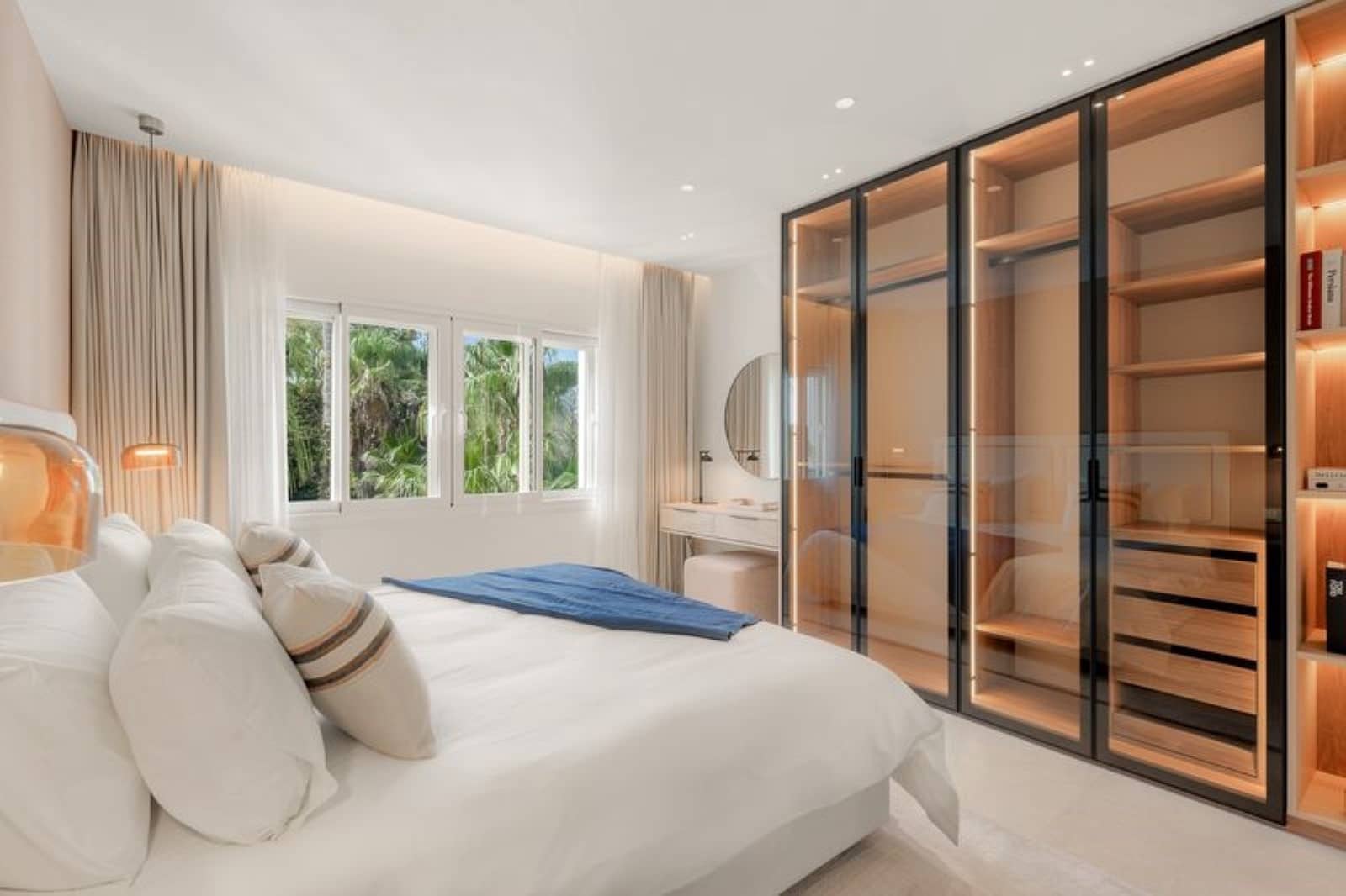 3 bedroom Penthouse for sale in El Velerin with pool garage - € 2,995,000 (Ref: 9433453)