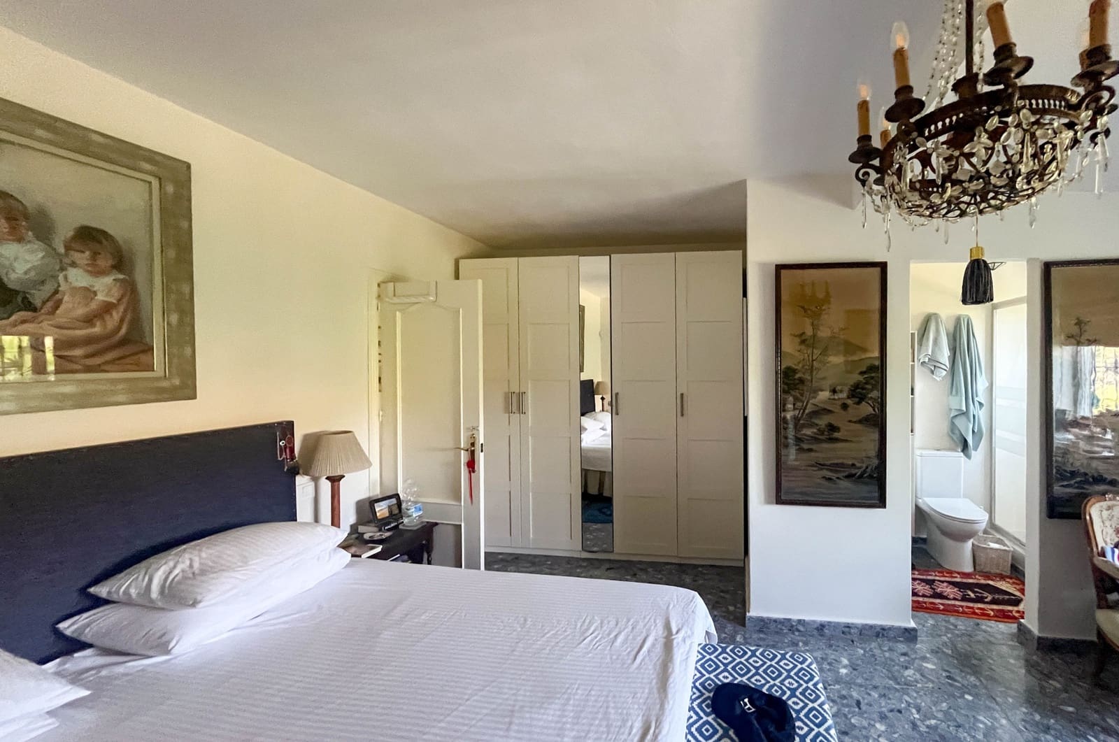 4 bedroom Finca/Country House for sale in Guaro with garage - € 318,500 (Ref: 9433464)