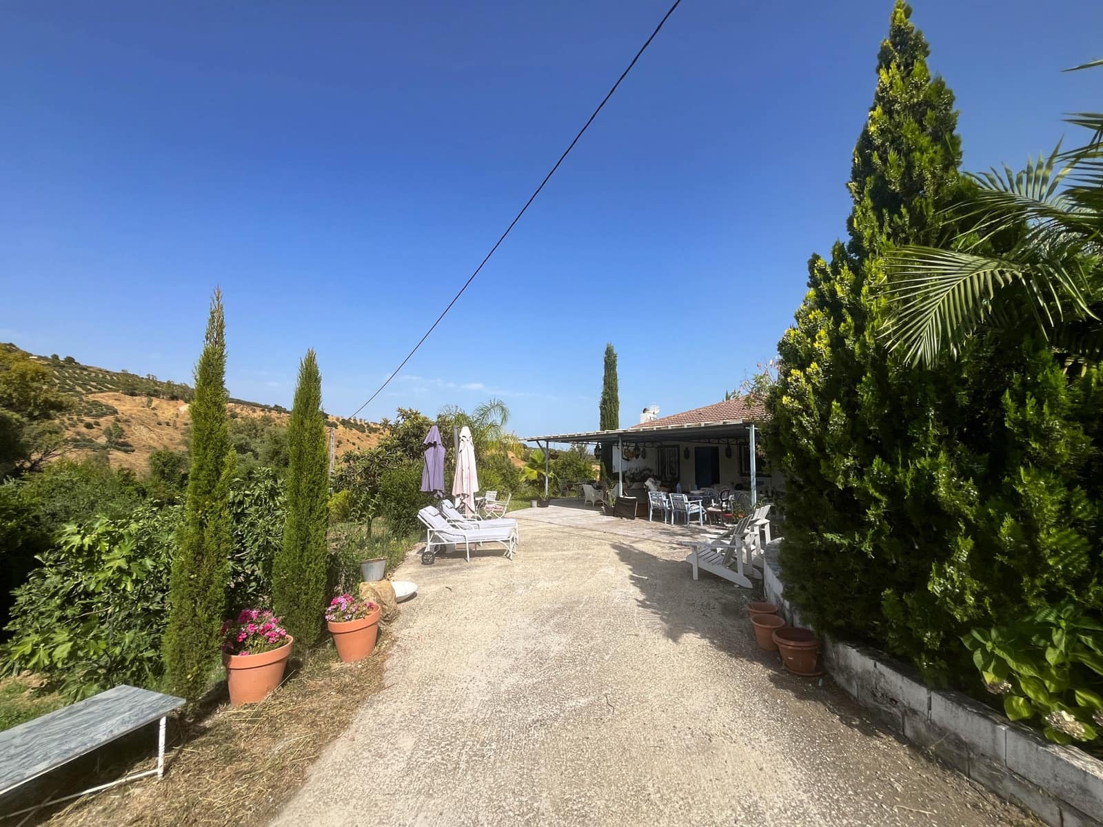 4 bedroom Finca/Country House for sale in Guaro with garage - € 318,500 (Ref: 9433464)