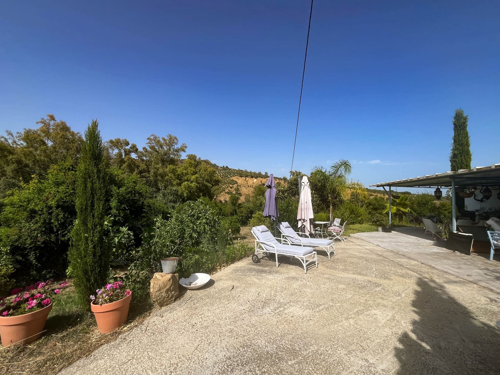 4 bedroom Finca/Country House for sale in Guaro with garage - € 318,500 (Ref: 9433464)